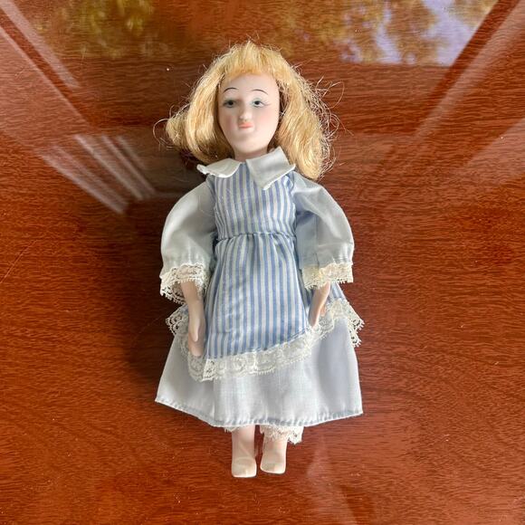 Vintage Porcelain Doll in Blue and White Dress – 8” Tall - Picture 11 of 14